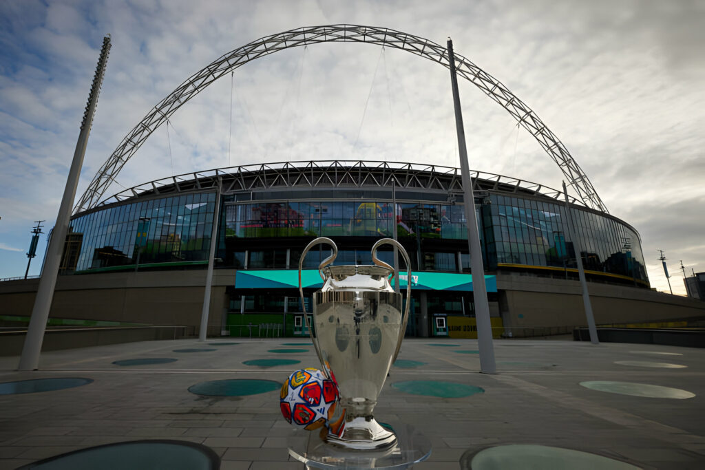 Chauffeur Car To Wembley Stadium