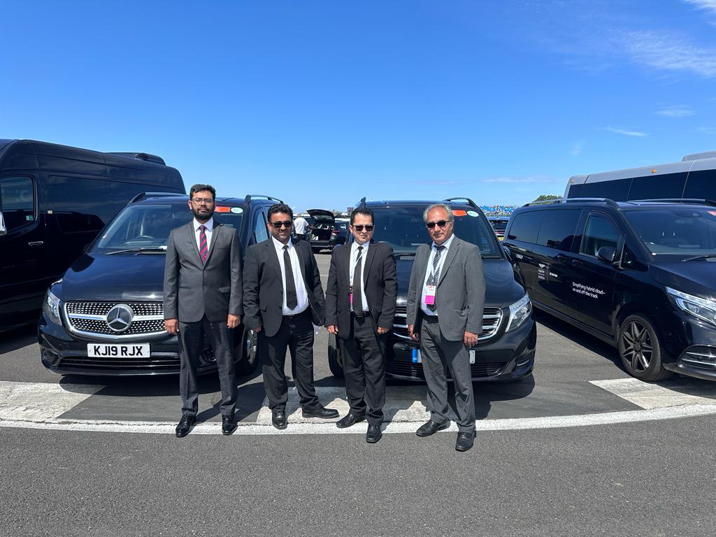 luxury car chauffeur service