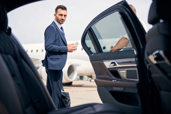 chauffeur hire heathrow to central London